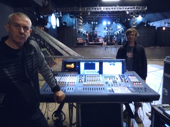 Paolo Nutini’s FOH engineer Graham ‘Hutch’ Hutchinson and monitor engineer Tom Howat with Midas PRO6