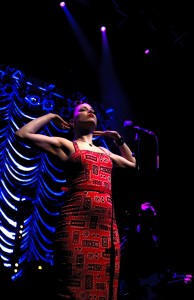 Entec Imelda May posed